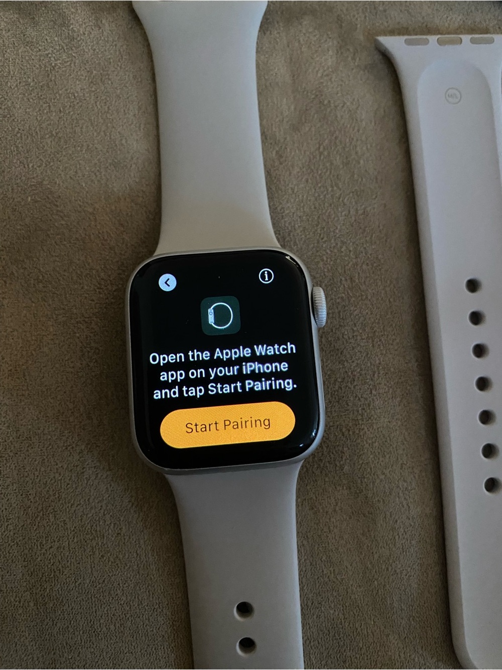 Apple Watch Series 5 40mm GPS (Battery Health 89% Maximum Capacity)